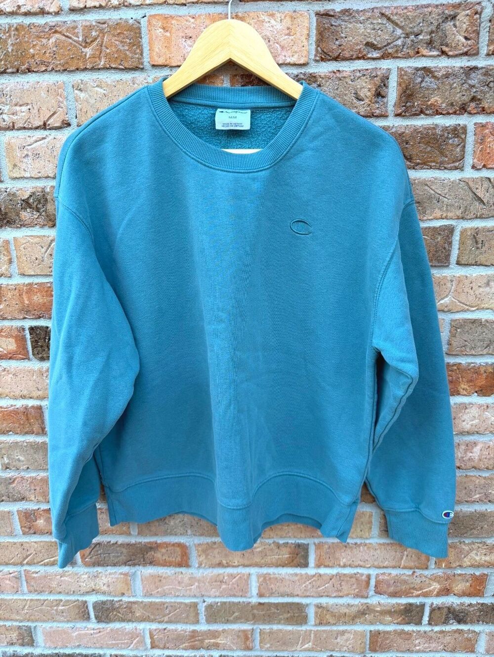 Champion Teal Blue Green Embroidered Logo Crewneck Sweatshirt Size M